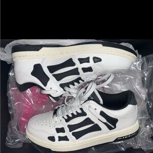 AMIRI White and Black Low-Top Sneakers